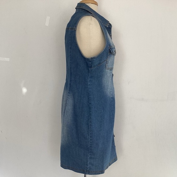 90’s Y2K Love Tree sleeveless button up front collared denim dress. Size Large - Picture 3 of 9
